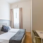 Colonna Folonari Apt 6